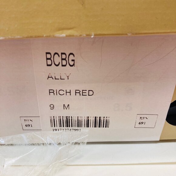 BCBGENERATION Boots 9 M Red Ally Pointed Toe Sculpted Heel Zip-Up Dress Booties - Picture 4 of 12